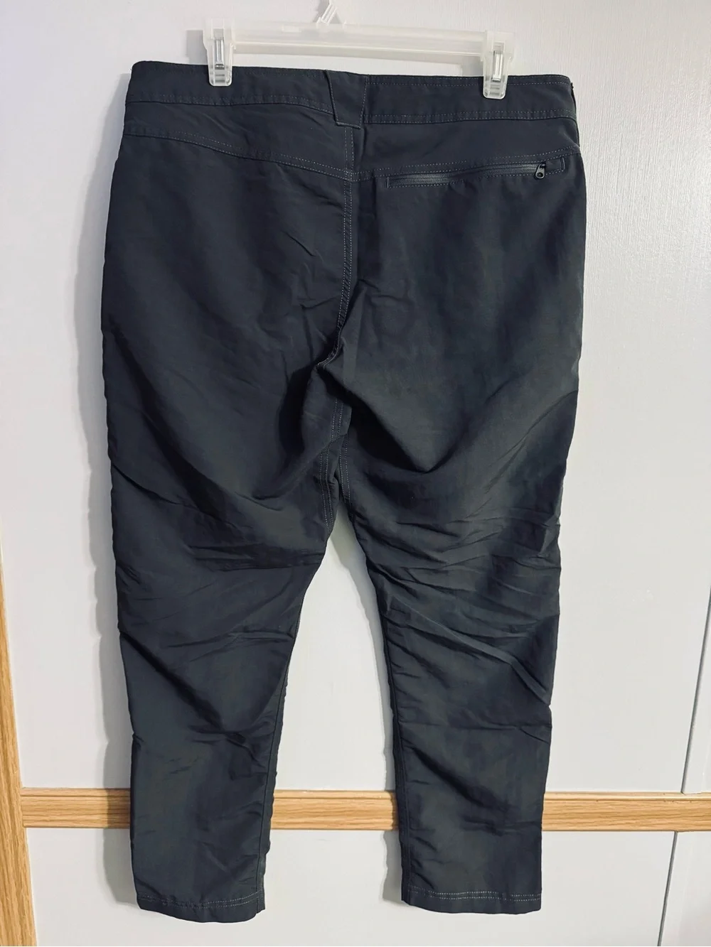 The North Face Black Men’s Cargo Utility Pants Size 34